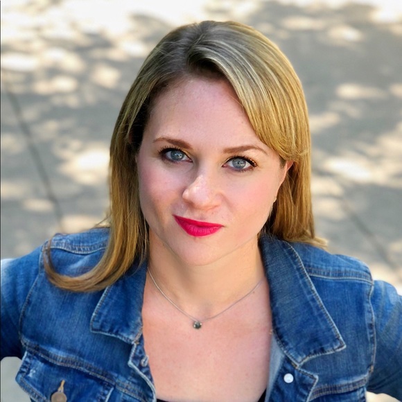 Meet your Posher, Kathy! - Picture 1 of 1